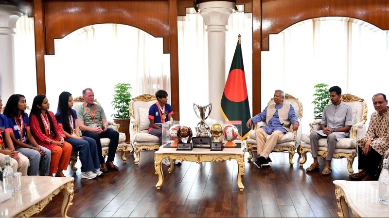 প্রধান উপদেষ্টার কাছে যা চাইলেন সাবিনারা