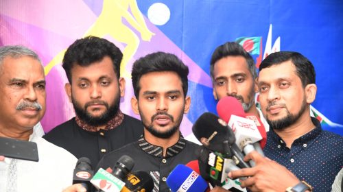 স্বাধীনতা দিবস ভলিবল চ্যাম্পিয়নশিপ ২০২৫ উদ্বোধন করলেন উপদেষ্টা আসিফ মাহমুদ