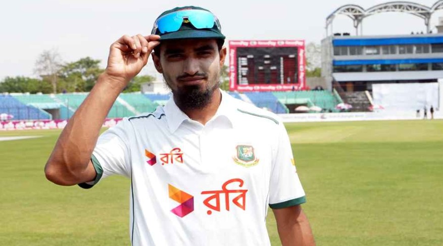 ১০৭তম টেস্ট ক্রিকেটার হিসেবে  তানজিমের অভিষেক