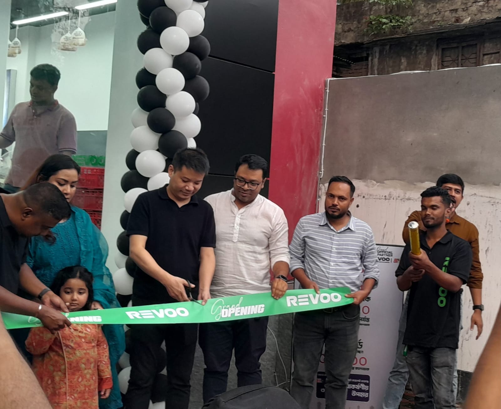রাজধানীতে রিভোর আরো একটি শোরুম চালু