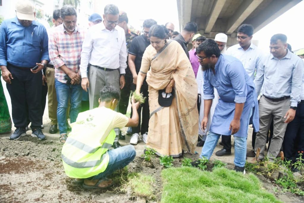 জিরো সয়েল কর্মসূচি বাস্তবায়নে সকলের সহযোগিতা জরুরি: পরিবেশ উপদেষ্টা জিরো সয়েল কর্মসূচি বাস্তবায়নে সকলের সহযোগিতা জরুরি: পরিবেশ উপদেষ্টা