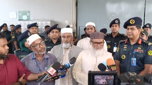 জেলখানায় বন্দিদের স্বাভাবিক জীবনে ফিরে যাওয়ার ব্যবস্থা রাখতে হবে: ধর্ম উপদেষ্টা