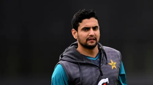যৌন শ্লীলতাহানির অভিযোগে  নিষিদ্ধ  পাকিস্তানি ব্যাটার হায়দার আলি