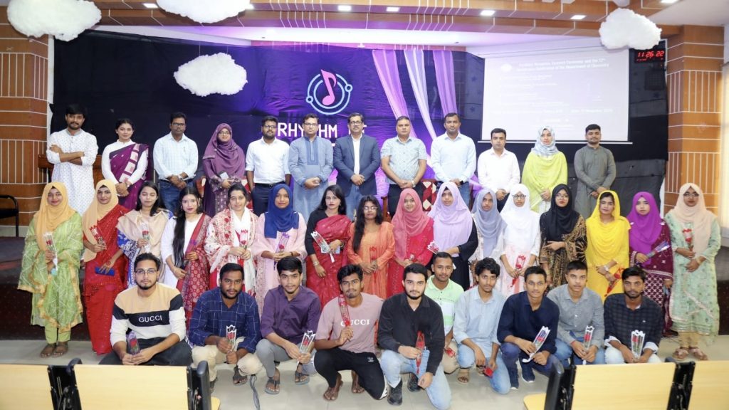 যবিপ্রবিতে রসায়ন বিভাগের নবীন বরণ ও বিদায় সংবর্ধনা অনুষ্ঠিত c528d90e-445c-4130-9dab-c6efb84690ba