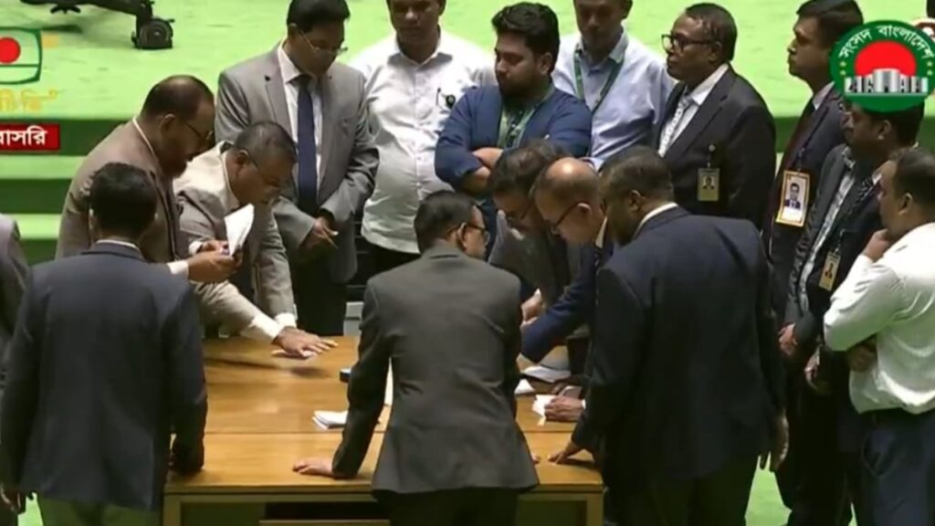রাষ্ট্রপতি নির্বাচনের ভোটগ্রহণ শেষ, গণনা শুরু রাষ্ট্রপতি নির্বাচনের ভোটগ্রহণ শেষ, গণনা শুরু