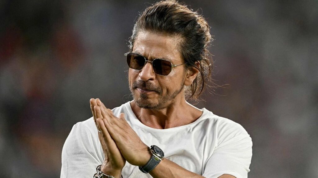 ভারতের সবেচয়ে ধনী অভিনেতা শাহরুখ, তাঁর সম্পদের পরিমাণ কত 68f377cc_f660_451c_87b8_2f66a335260c