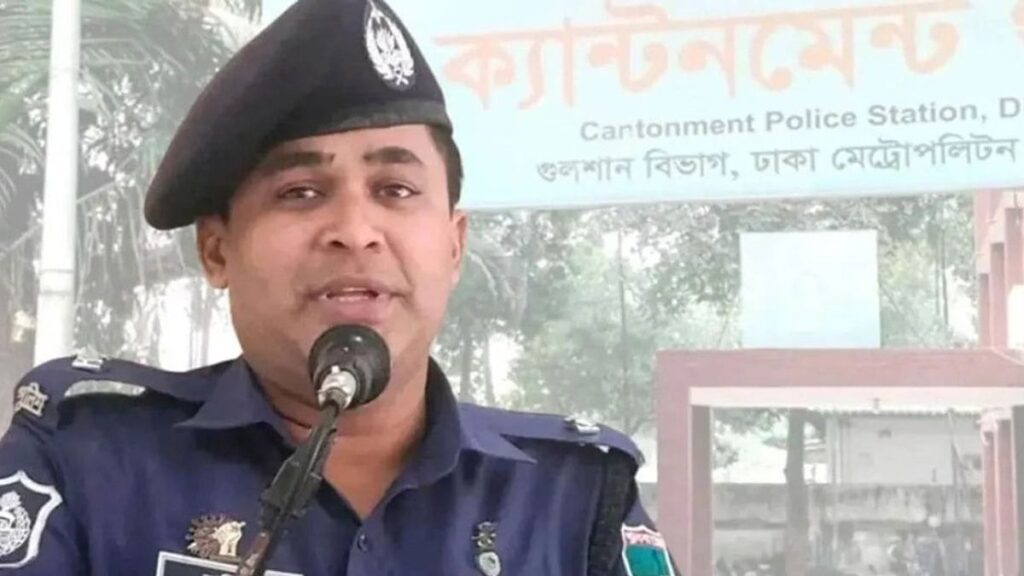 অডিও ভাইরাল হওয়া ক্যান্টনমেন্ট থানার সাবেক ওসি রাকিবুল গ্রেপ্তার Amardesh_Ocrokib-e7119e.og-image-7d0893