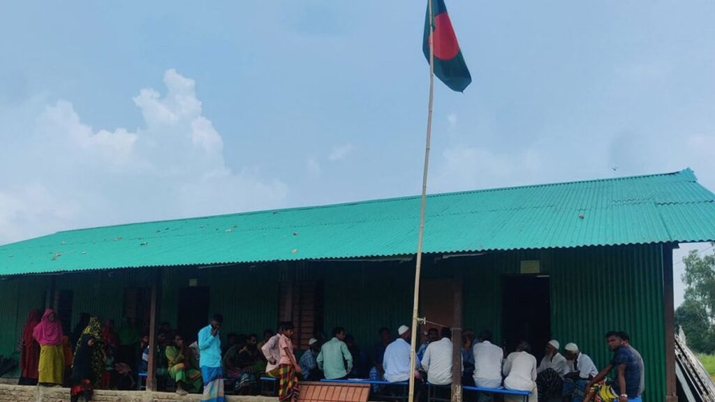 নানা সংকটে মুখ থুবড়ে পড়েছে প্রাথমিক শিক্ষাব্যবস্থা Amardesh_shybloy-4ebd7f.og-image-2b0a86