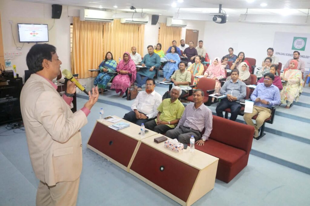 গোবিপ্রবিতে ওবিই কারিকুলাম বাস্তবায়নে দুই দিনব্যাপী প্রশিক্ষণ সম্পন্ন গোবিপ্রবিতে ওবিই কারিকুলাম বাস্তবায়নে দুই দিনব্যাপী প্রশিক্ষণ সম্পন্ন