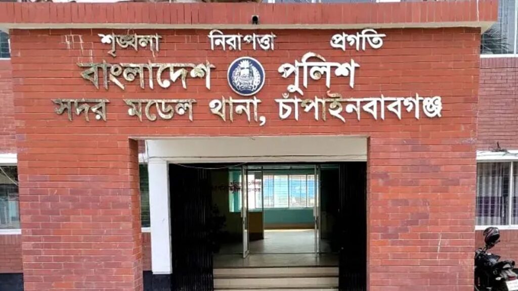 পদ্মায় নৌকাডুবি, চারজন ভারতে সাঁতরে উঠলেও নিখোঁজ ৭ c-mtyf2bzmgt2qojw-20260912192617