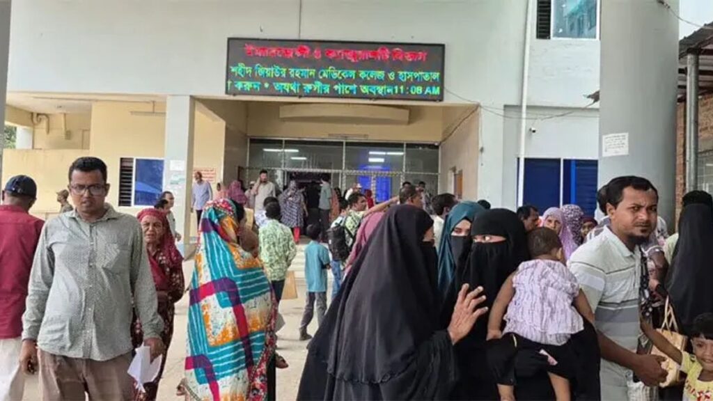 কর্মবিরতি প্রত্যাহার, কাজে ফিরলেন শজিমেকের ইন্টার্ন চিকিৎসকরা hospital-bg-20260904224457