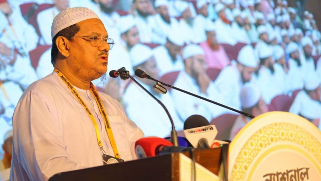 রাষ্ট্র-রাজনীতিতে উলামায়ে কেরামকে উপেক্ষার পরিণতি কখনো ভালো হয় না: চরমোনাই পীর CharmonaiPir-b40bd0.og-image-503414