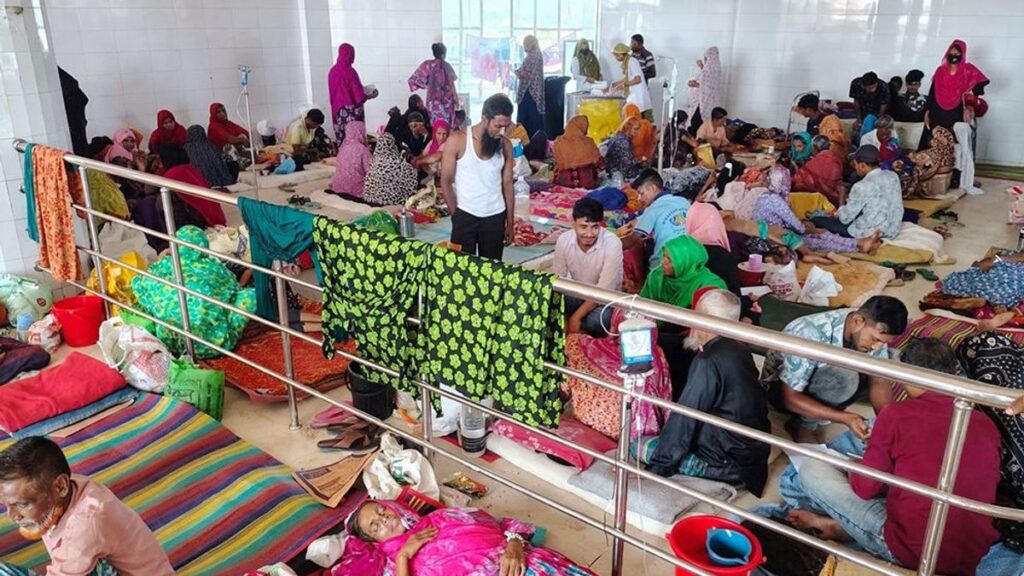 শেরপুর সদর হাসপাতালে ডেঙ্গু-হামের রোগীর ঢল Rush-of-dengue-and-measles-patients-at-Sherpur-Sadar-Hospital-6ad24408d50dc