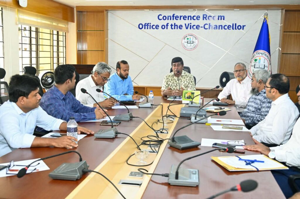 বিশ্ববিদ্যালয় র্যাঙ্কিং জোরদারে কুমিল্লা বিশ্ববিদ্যালয়ে সেমিনার অনুষ্ঠিত বিশ্ববিদ্যালয় র্যাঙ্কিং জোরদারে কুমিল্লা বিশ্ববিদ্যালয়ে সেমিনার অনুষ্ঠিত