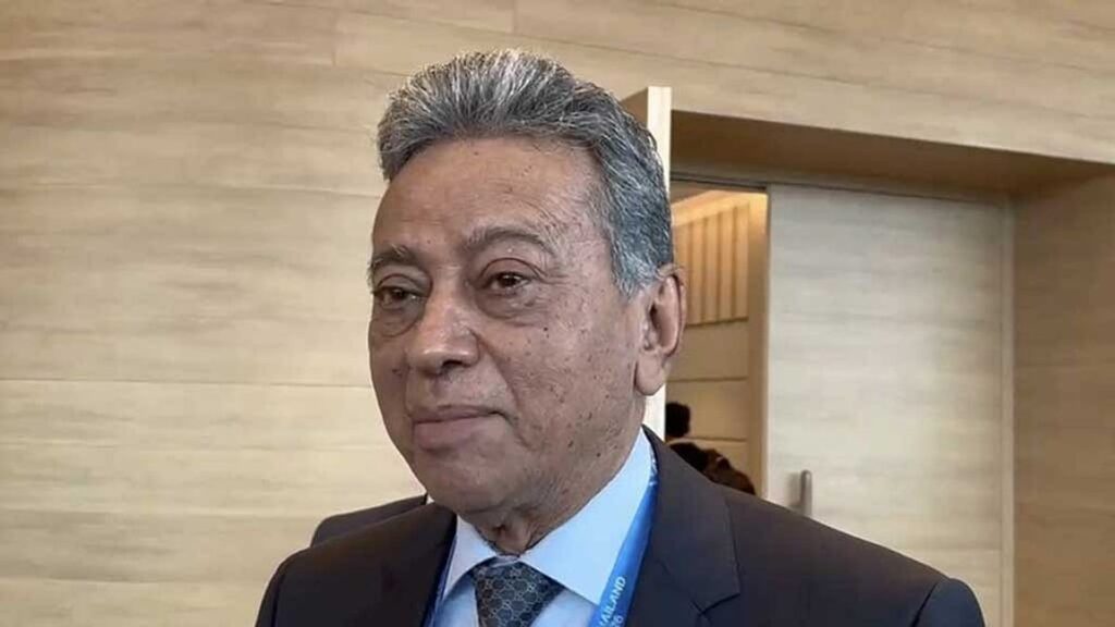আইএমএফ ও বিশ্ব ব্যাংকের শর্ত ধাপে ধাপে পূরণ করতে চায় সরকার fiannce-minister-amir-khoshru-mahmud-choudhury-12102026