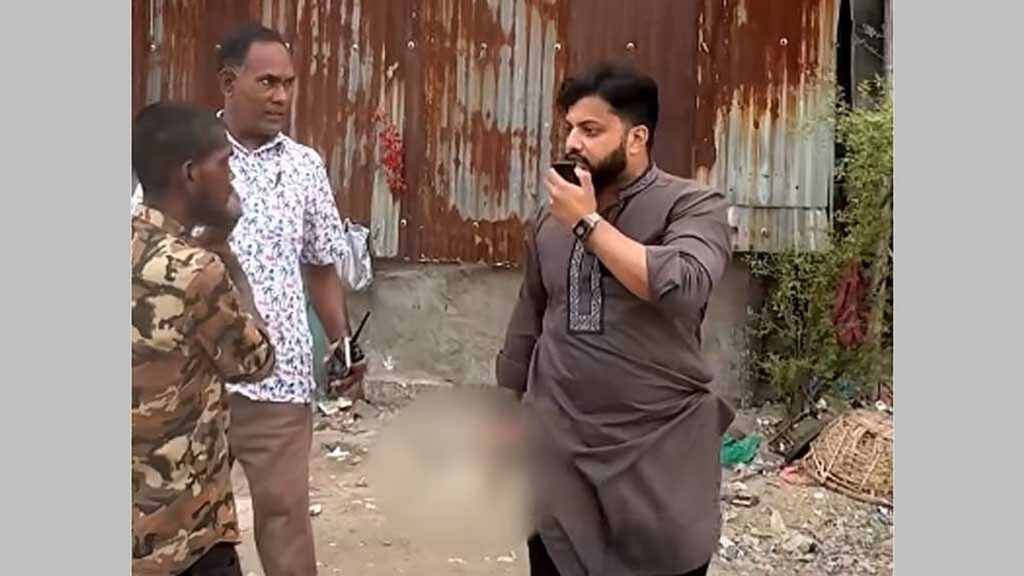 পিস্তল হাতে ‘মাদক অভিযানে’ প্রতিমন্ত্রী ইশরাক ishraq-joins-anti-drug-campaign-17102026-1